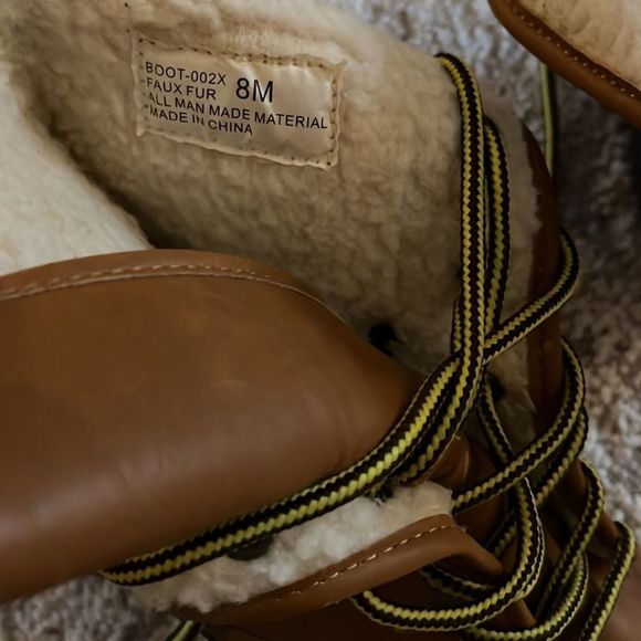 CL by LAUNDRY || High Top Lace Up Womans Boots - Picture 8 of 8